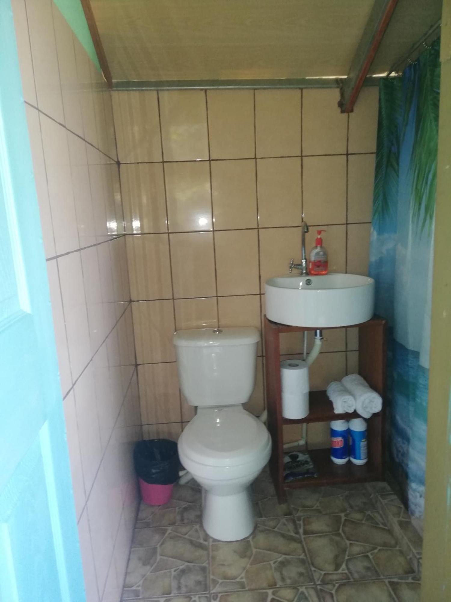 Casita Tangara Con Balcon Y Agua Caliente Drake Bay Quarto foto